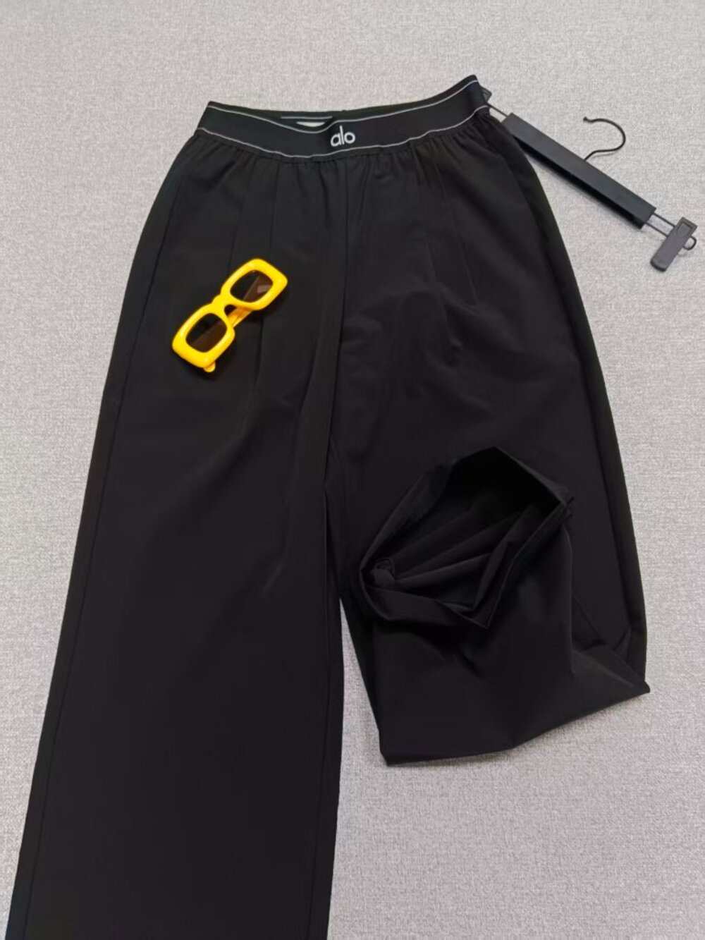 NWT ALO Yoga Suit Up Trouser Black Regular🌺Wide Leg Pants🌤Versatile,Sz XS - Picture 7 of 9